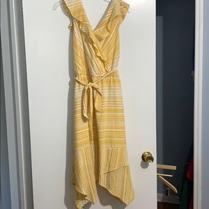 Yellow sleeve sundress